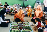 Bunda MODIS DWP Kemenag Sumenep Tanamkan Moderasi Beragama Sejak Dini, Cetak Generasi Toleran dan Cinta Persatuan
