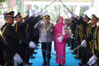 Tradisi Penyambutan Kapolresta Sumenep Berlangsung Khidmat, Kombes Pol Ariek Indra Sentanu Siap Perkuat Pelayanan dan Kamtibmas
