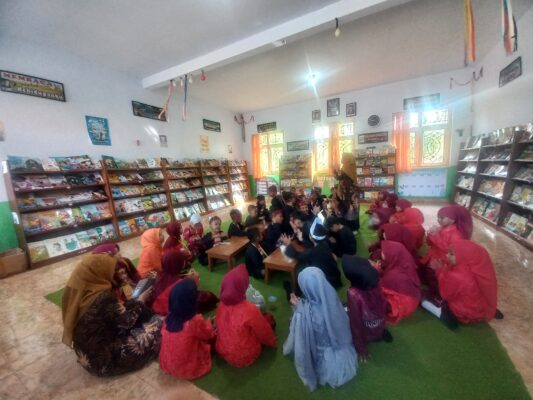 Suasana MPLS di SDN Lobuk Kecamatan Bluto