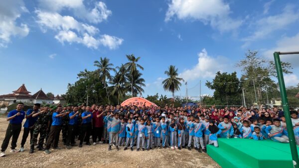 Penutupan MPLS SDN Karangduak 1 di Yonif TP 931/KJ Berlangsung Semarak, Danyonif: Pendidikan Karakter Harus Dimulai Sejak Dini