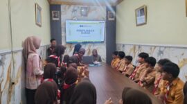 Literasi Pajak Masuk Madrasah, Mahasiswa Unija Bekali Siswa MTsN 1 Sumenep Jadi Generasi Sadar Kontribusi untuk Bangsa