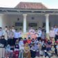 Arasa Sociopreneur dan KBS Sumenep Tebar Kepedulian untuk Anak Yatim di Desa Andulang