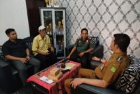 Ketua KORMI Kabupaten Sumenep Imam Syafii SH Saat Berkunjung Ke Camat Kalianget Haqiqi Maulana Firmansyah 