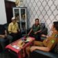 Ketua KORMI Kabupaten Sumenep Imam Syafii SH Saat Berkunjung Ke Camat Kalianget Haqiqi Maulana Firmansyah 