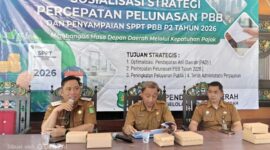 Bapenda Sumenep Sosialisasi Strategi Percepatan Pelunasan PBB di Aula Pendopo Kecamatan Saronggi, Selasa (21/07/2026)