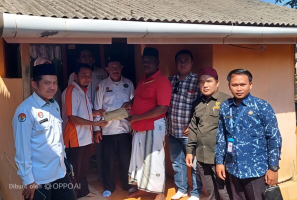 Kemenag Sumenep Gandeng Lembaga Zakat Bedah Rumah Warga Ambunten