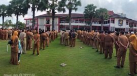 Suasana Apel Gabungan Bersama di Halaman Kantor Pemkab Sumenep, Senin (27/07/2026)