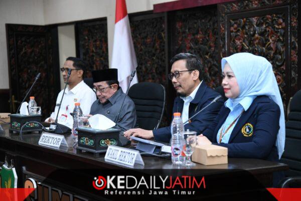 Wabup KH Imam Hasyim SH Didampingi Sekdakab Agus Dwi Saputra, S.Sos