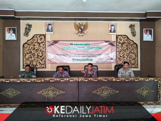 Sekretaris Bakesbangpol Sumenep Dr. Edy dan Sekcam Bluto Razali