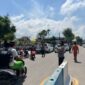 Polwan Polresta Sumenep Kawal Sholat Jumat, Kapolresta: Polisi Harus Hadir Beri Rasa Aman