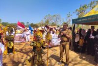Camat Bluto, M. Fajar Hidayat, S.IP., M.M. Membuka Pawai Madura di Kecamatan Bluto, Senin (24/08/2026)
