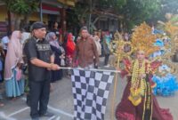 Camat Ambunten Moh. Zaini, S.Sos, M.Si Lepas Pawai HUT RI Tingkat TK Dan SD Se-Kecamatan Ambunten, Selasa (24/08/2026)