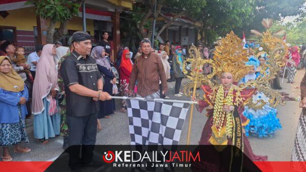 Camat Ambunten Moh. Zaini, S.Sos, M.Si Lepas Pawai HUT RI Tingkat TK Dan SD Se-Kecamatan Ambunten, Selasa (24/08/2026)