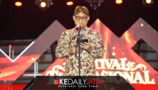 Sekdakab Sumenep Agus Dwi Saputra, S.Sos, MSi Saat Memberikan Sambutan di Madura Night Vaganza 2026