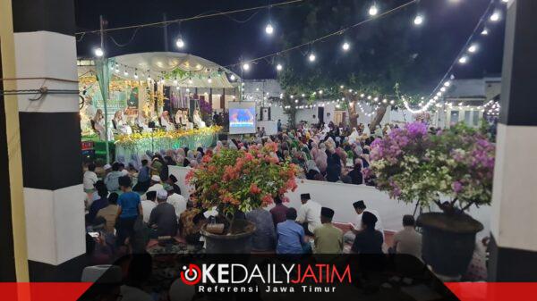 Suasana Peringatan Maulid Nabi Muhammad SAW di Masjid Al Alim Kelurahan Kepanjin Sumenep, Minggu (30/08/2026) malam