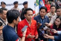 Sekretaris DPC GMNI Kabupaten Sumenep, Ahmad Fauzan, saat menanggapi terkait TIHT 2026. Ia mengkritik implementasi aturan yang dinilai belum melindungi petani dan mendesak pemerintah daerah setempat segera mengambil langkah nyata. ®okedailyjatim 