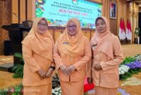 Ketua DWP Kabupaten Sumenep, Diah Suryani Agus Bersama Pengurus 