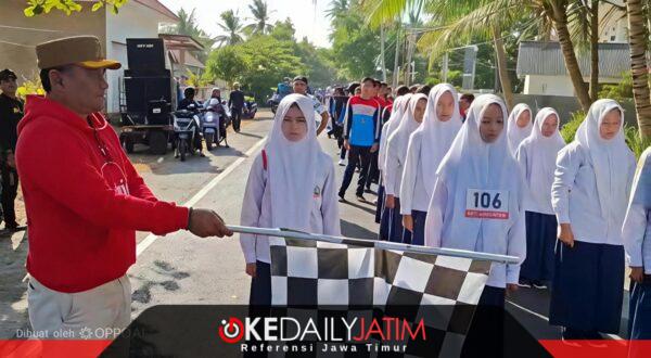 Camat Ambunten, Moh. Zaini, S.Sos, MSI Saat Melepas Lomba Gerak Jalan Se-Kecamatan Ambunten, Kamis (20/08/2026)