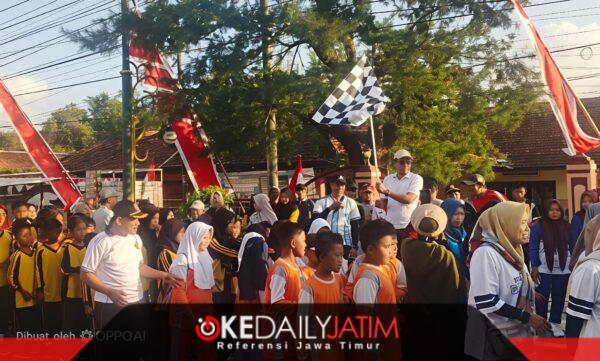 Ribuan Warga Tumpah Ruah, JJS Kecamatan Gapura Berlangsung Meriah dengan Pengawalan TNI-Polri
