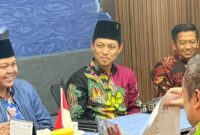 Ketua Fraksi PDIP DPRD Kabupaten Sumenep H. Hosnan, S.IP., M.AP., Saat Mendampingi Bupati Fauzi Berkunjung ke Kemenhub RI, Jum'at (21/08/2026) kemarin.