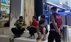 Patroli Malam Polresta Sumenep Hadir di Tengah Warga, Polisi Menyapa untuk Jaga Kamtibmas Tetap Kondusif