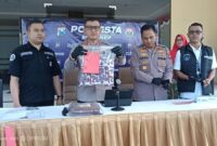 Kapolresta Sumenep Kombes Pol Ariek Indra Sentanu Saat Menggelar Konferensi Pers, Senin (24/08/2026)