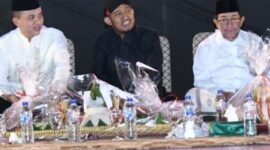 Bupati Fauzi di Dampingi Wabup KH Imam Hasyim dan Kapolresta Kombes Pol Ariek Indra Sentanu di acara Malam Tasyakuran HUT RI ke 81 