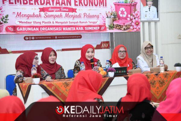 Ketua GOW Sumenep Nia Kurnia Fauzi (Tengah) 