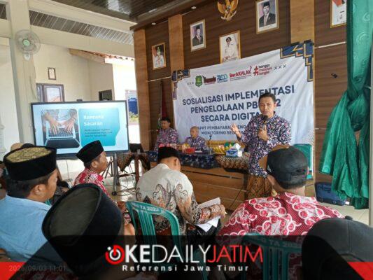 Kabid P3EPD Bapenda Sumenep Suhermanto SE ME Yang Memaparkan di Balai Desa Ambunten Tengah Kecamatan Ambunten, Kamis (03/09/2026)