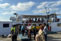 Polantas Menyapa di Pelabuhan Kalianget, Satlantas Polresta Sumenep Gebrak Kesadaran Warga