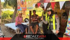 Polantas Menyapa Warga Sumenep, Polisi Bagikan Helm dan Tanamkan Kesadaran Berlalu Lintas