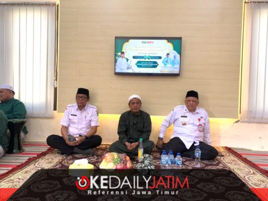 Kepala Brida Sumenep Siswahyudi Bintoro Bersama Kiai Bajuri di Acara Peringatan Maulid Nabi Muhammad SAW 