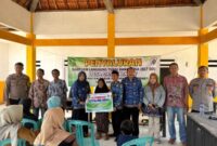 BLT Dana Desa Tahap III Desa Dasuk Barat Disalurkan, Enam Warga Terima Bantuan
