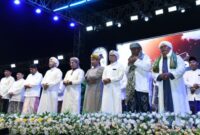 Bupati Fauzi Hadiri Sumenep Bersholawat, Ribuan Warga dan Pelajar Memadati Stadion A Yani