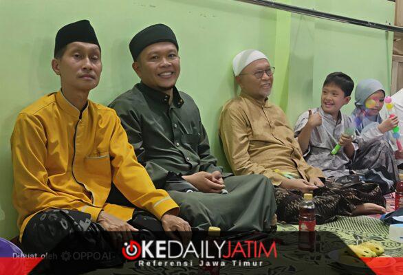 Foto dari Kiri Sekcam Dasuk Kamaruddin, Ustadz Susianto dan Pengasuh Ponpes Al Karimiyyah Beraji Abuya Busyro Karim di Acara 