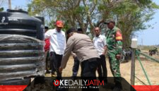 Kekeringan Melanda Gendang Barat, Forpimka Gayam Turun Cek Distribusi Air Bersih