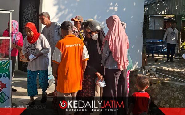 130 Bungkus Nasi Dibagikan, KBS Sumenep Titipkan Pesan Kebaikan di Tengah Jalan