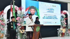 Bupati Sumenep Dr H Achmad Fauzi Wongsojudo SH MH di Acara Kick Off Hari Santri 2026 PCNU Sumenep di Aula Al-Ikhlas Kantor Kementerian Agama (Kemenag) Sumenep, Kamis (1/10/2026)