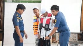 KSOP Kalianget Tanamkan Keselamatan Pelayaran kepada Santri Sumenep