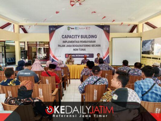 Suasana Capacity Building Implementasi Pajak Tata Boga/Katering Non Tunai di Balai Pendopo Kecamatan Gayam, Kamis (08/10/2026)