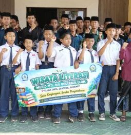 Perpusda Sumenep Kedatangan 60 Siswa Bustanul Ulum Ellak Daya, Ini Misi Wisata Literasinya