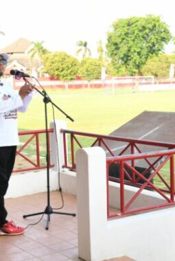 Bupati Fauzi Dorong Pembinaan Sepak Bola Lewat AF Sport U-17 Sumenep
