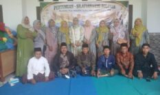 Alumni PGAN Sumenep Angkatan 90 Rawat Persaudaraan, Yasin dan Tahlil Warnai Pertemuan di Pamekasan