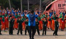 Yonif TP 931 Sumenep Ajak Siswa Nurul Bayan Belajar Disiplin dan Patriotisme