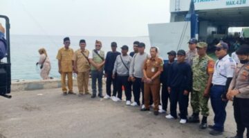 Tiba di Raas, 9 Nelayan Tonduk Disambut Forpimka Usai Dipulangkan dari Australia