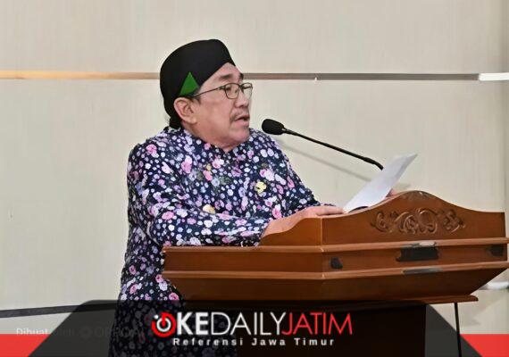 Wabup Sumenep KH Imam Hasyim SH MH saat menghadiri Wisuda Sarjana III STAI Nurud Dhalam Tahun Akademik 2026/2027 di Ballroom Hotel C1, Sumenep, Kamis (15/10/2026).