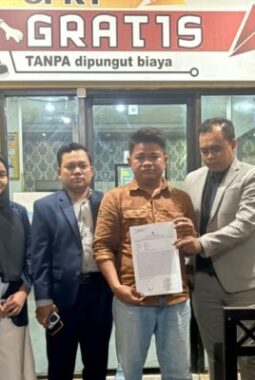 Iming-iming Surga dan Umur Panjang, FA Diduga Raup Rp1,3 Miliar dari Pengikut
